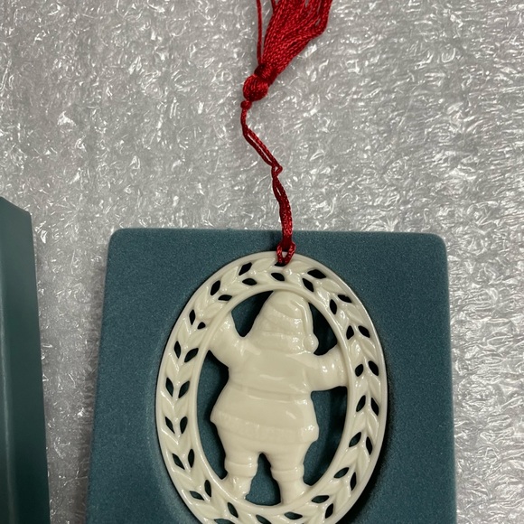Lenox Santa Figurine Ornament - Picture 2 of 3
